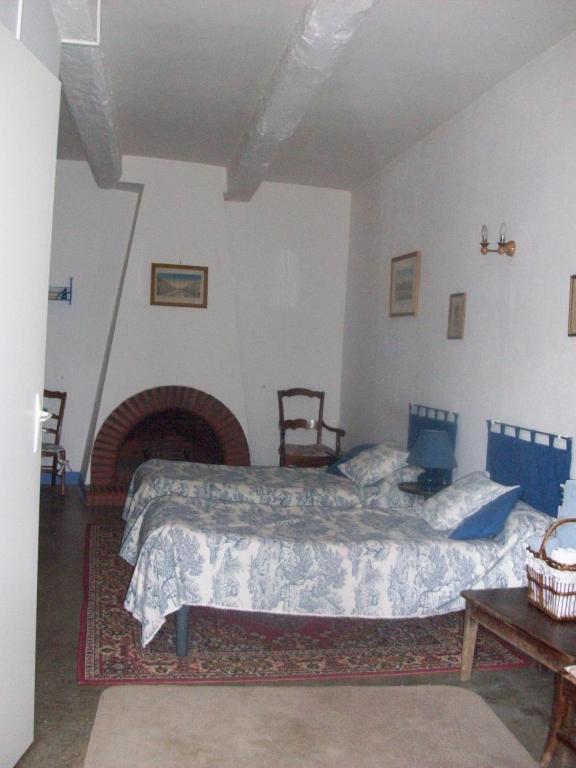 Le Domaine Du Chapitre Bed & Breakfast Carcassonne Exterior photo